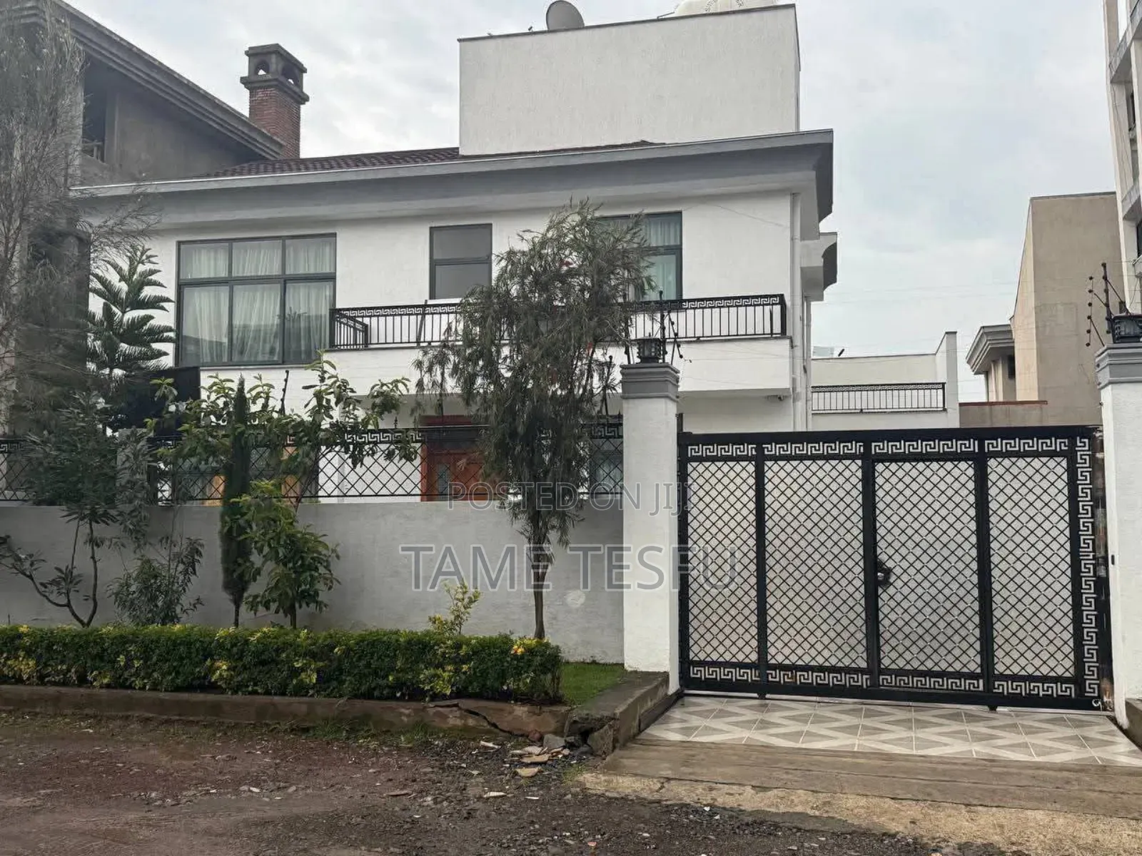 Furnished 6bdrm House in ሀያት, Bole for sale