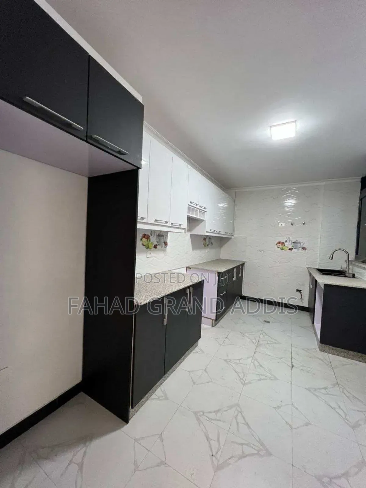 3bdrm Apartment in Bole for sale