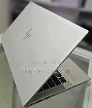 New Laptop Apple MacBook 2013 4GB Intel Core I5 SSD 256GB