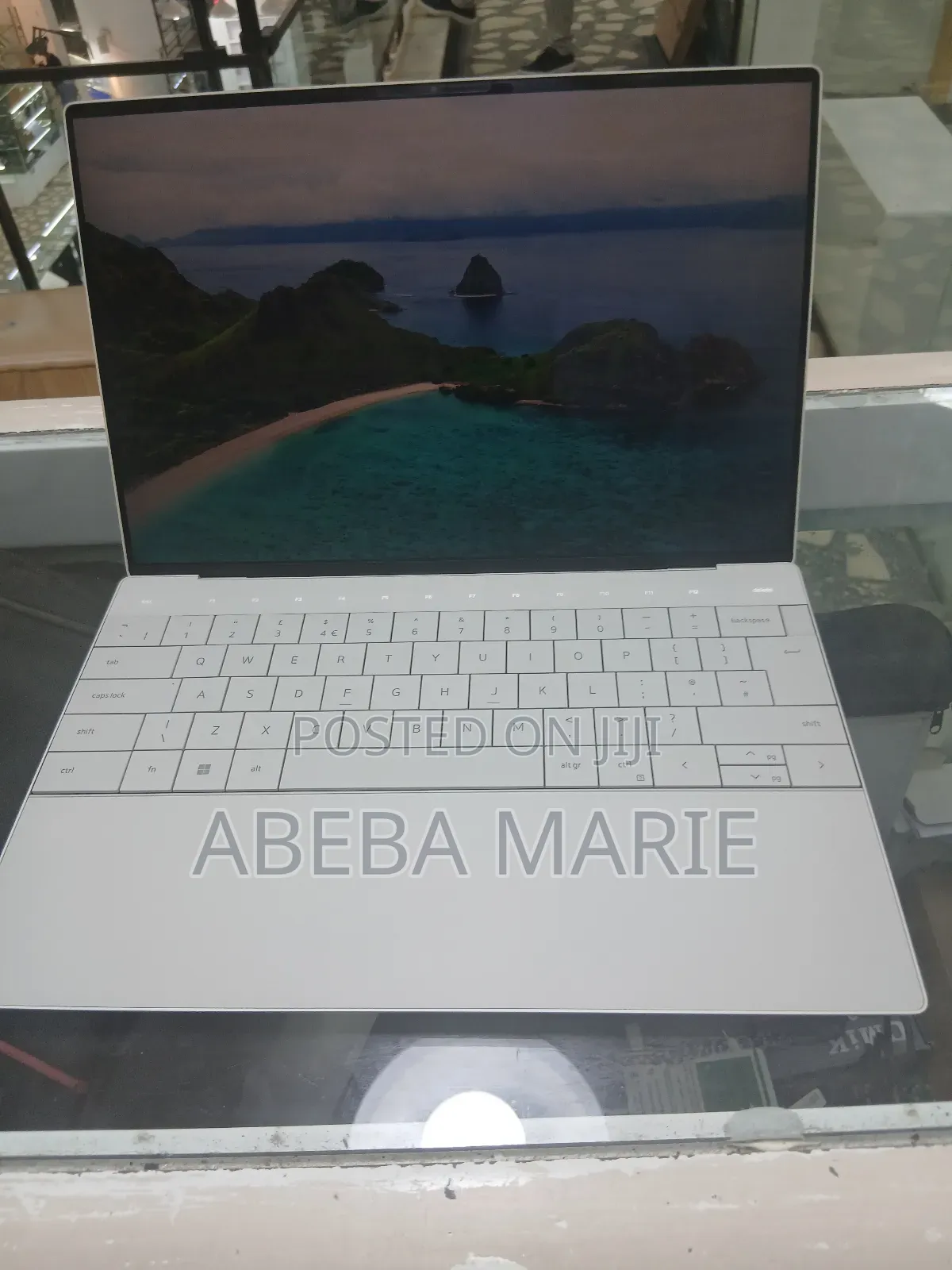 New Laptop Dell XPS 13 9320 32GB Intel Core i7 SSD 512GB