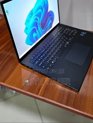 New Laptop LG Gram 15.6 16GB Intel Core I7 SSD 1T