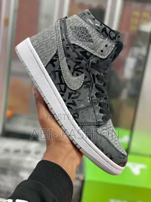 Nike Air Jordan 1 Retro High Og "Rebellionaire"