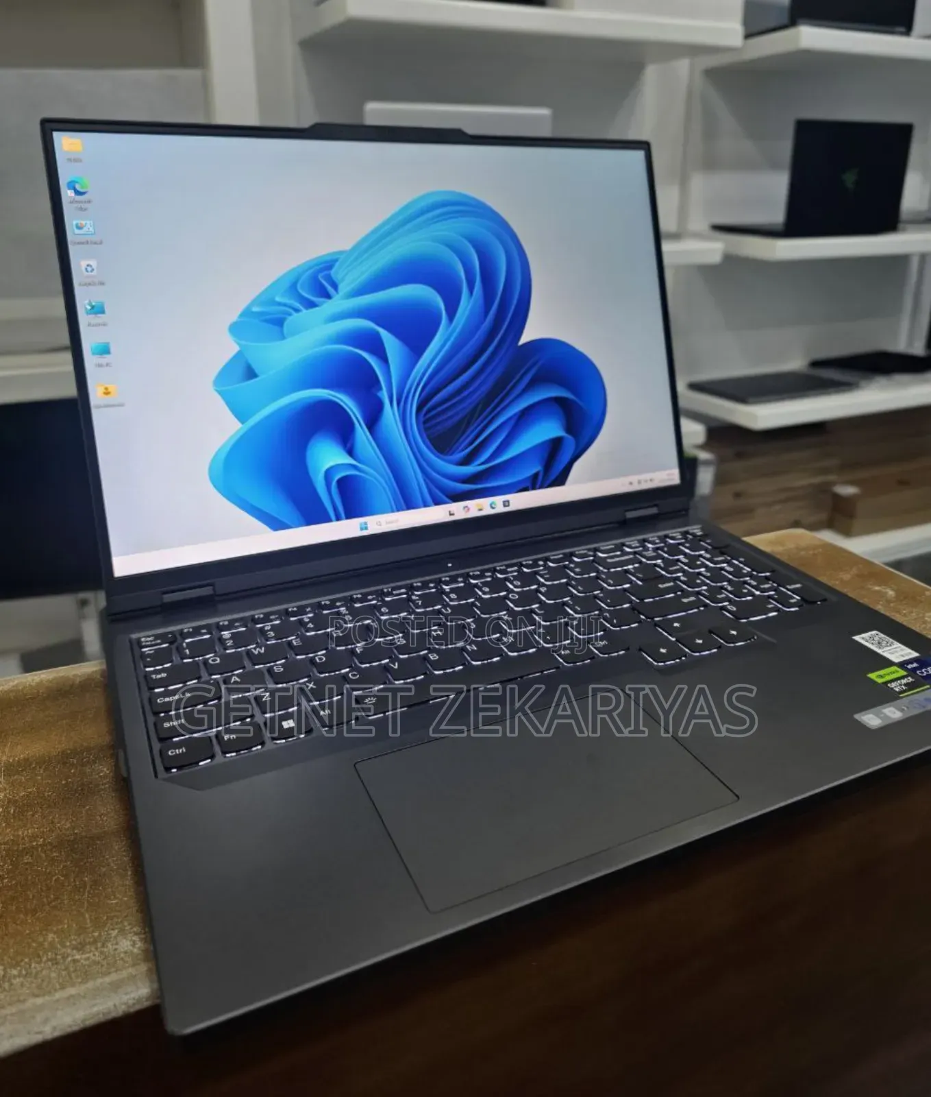 New Lenovo Legion Y7000P IRX9 Gaming Laptop 32GB Intel Core I9 SSD 1T