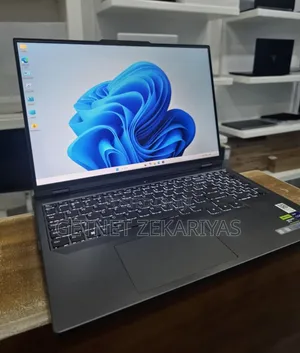 New Lenovo Legion Y7000P IRX9 Gaming Laptop 32GB Intel Core I9 SSD 1T