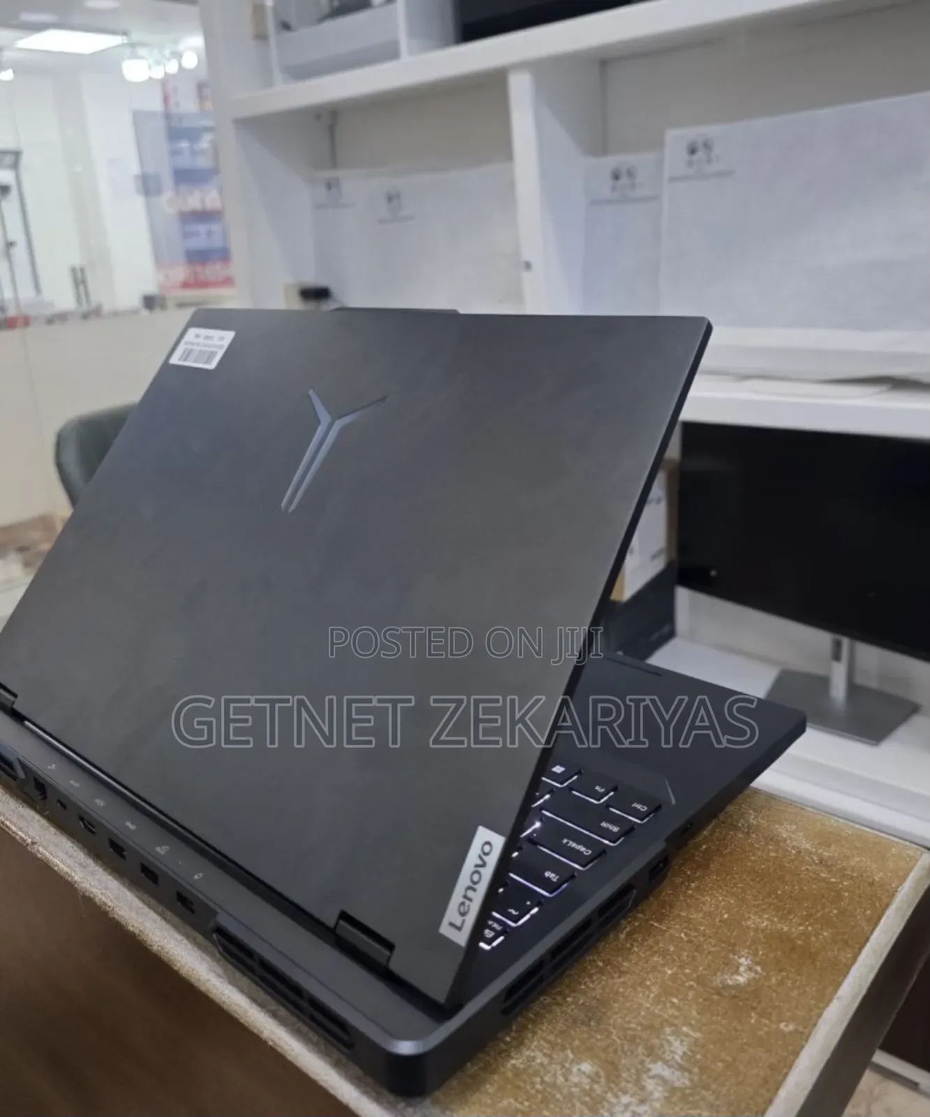 New Lenovo Legion Y7000P IRX9 Gaming Laptop 32GB Intel Core I9 SSD 1T