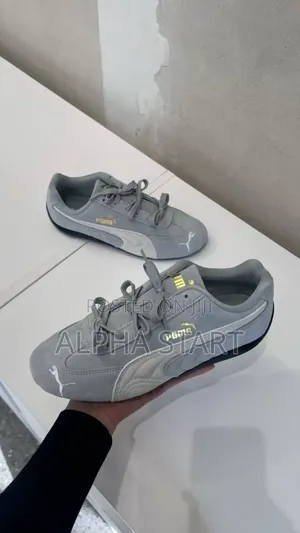 For Girls
#Puma Speed Cat Grey