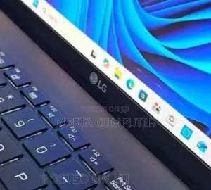 New Laptop LG Gram 15.6 16GB Intel Core i7 SSD 1T