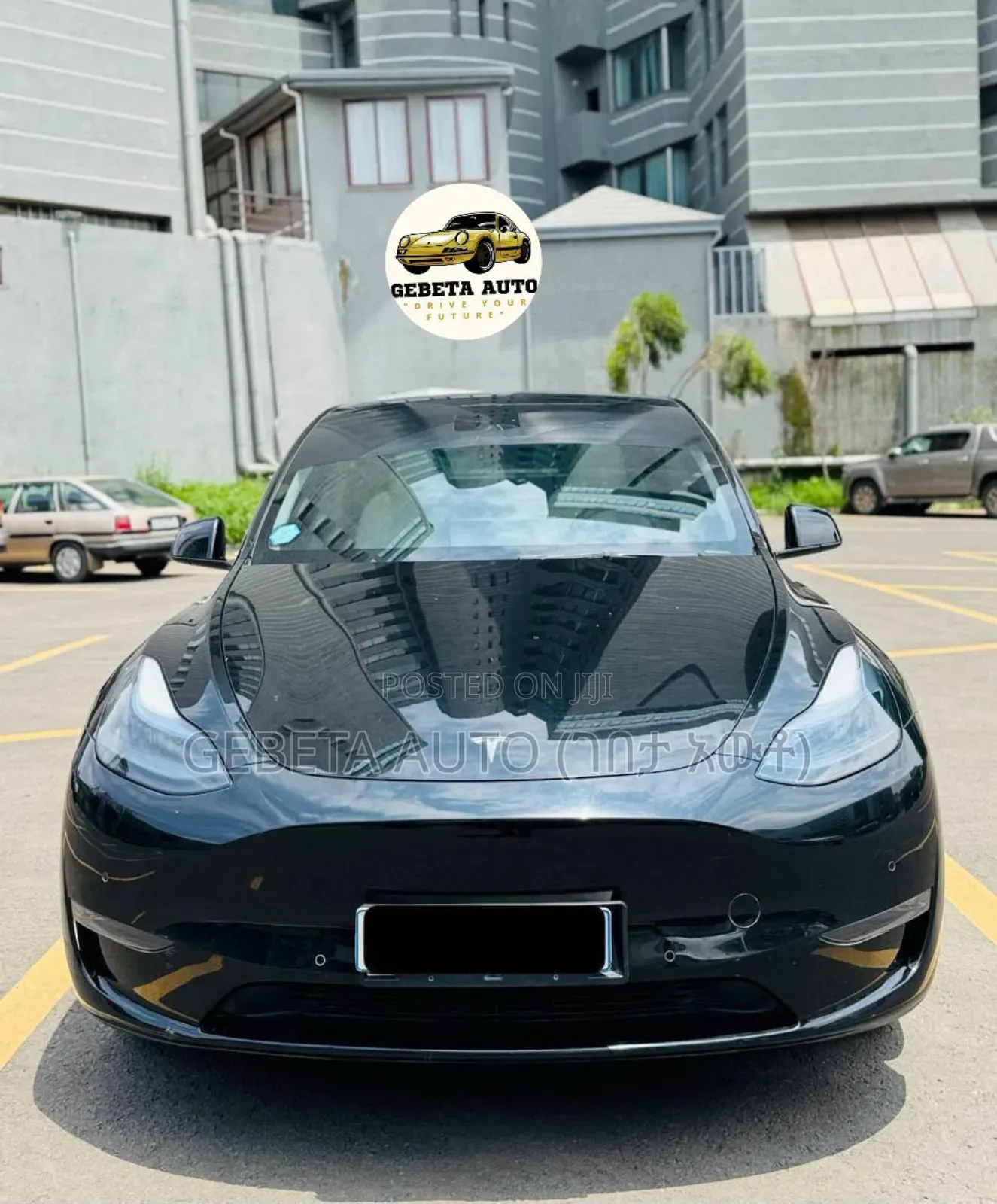 Tesla Model Y 2024