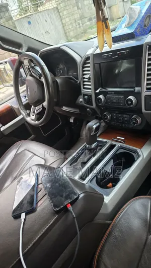 Ford F-150 2018 Red