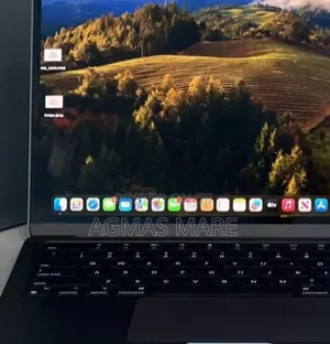 New Laptop Apple MacBook Air 2022 M2 8GB Apple M2 SSD 256GB