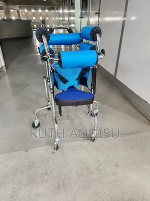 Walker Brand New for Baby's腱鞘almunium With Seat Walker for Autistic