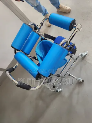 Four Wheels Brand New Walker製品very Strong Walker冤案walker亇你walker New