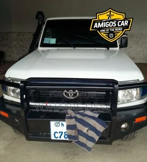Toyota Land Cruiser 2018 White