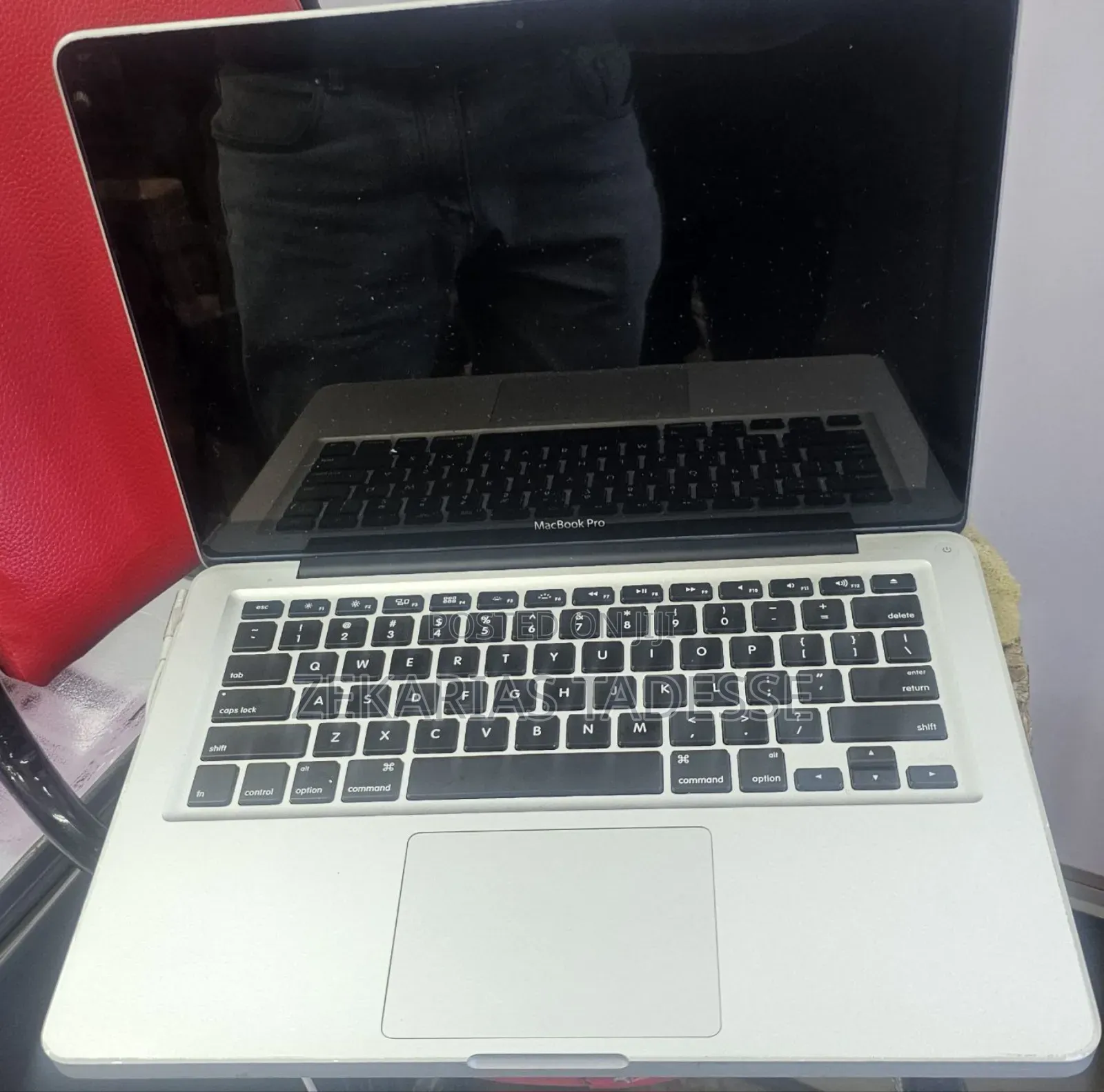 New Laptop Apple MacBook Pro 2010 8GB Intel Core I5 SSD 256GB
