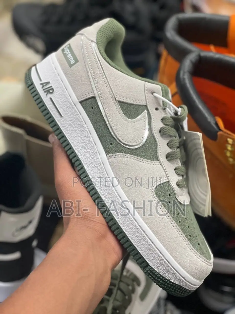 Nike Air Force 1 Supreme