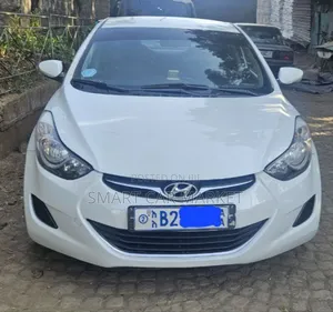 Hyundai Avante 2012 White
