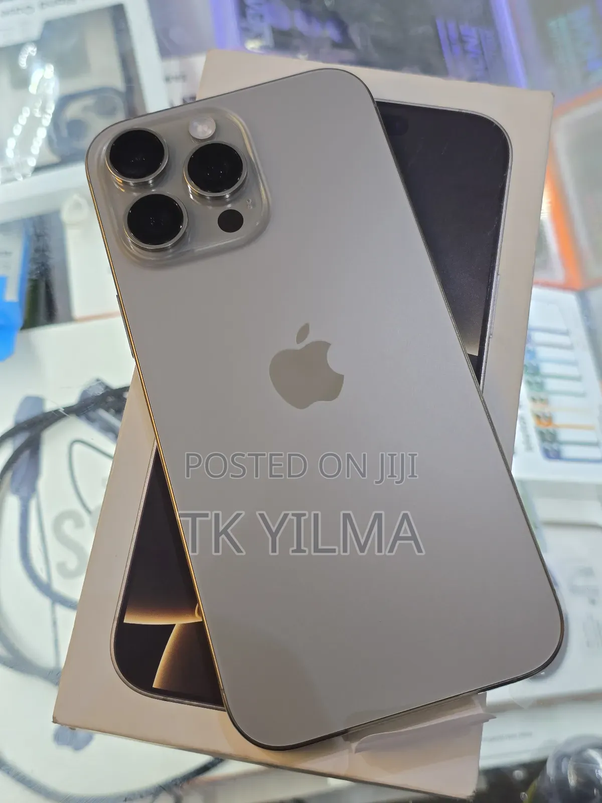 New Apple iPhone 16 Pro Max 256 GB White