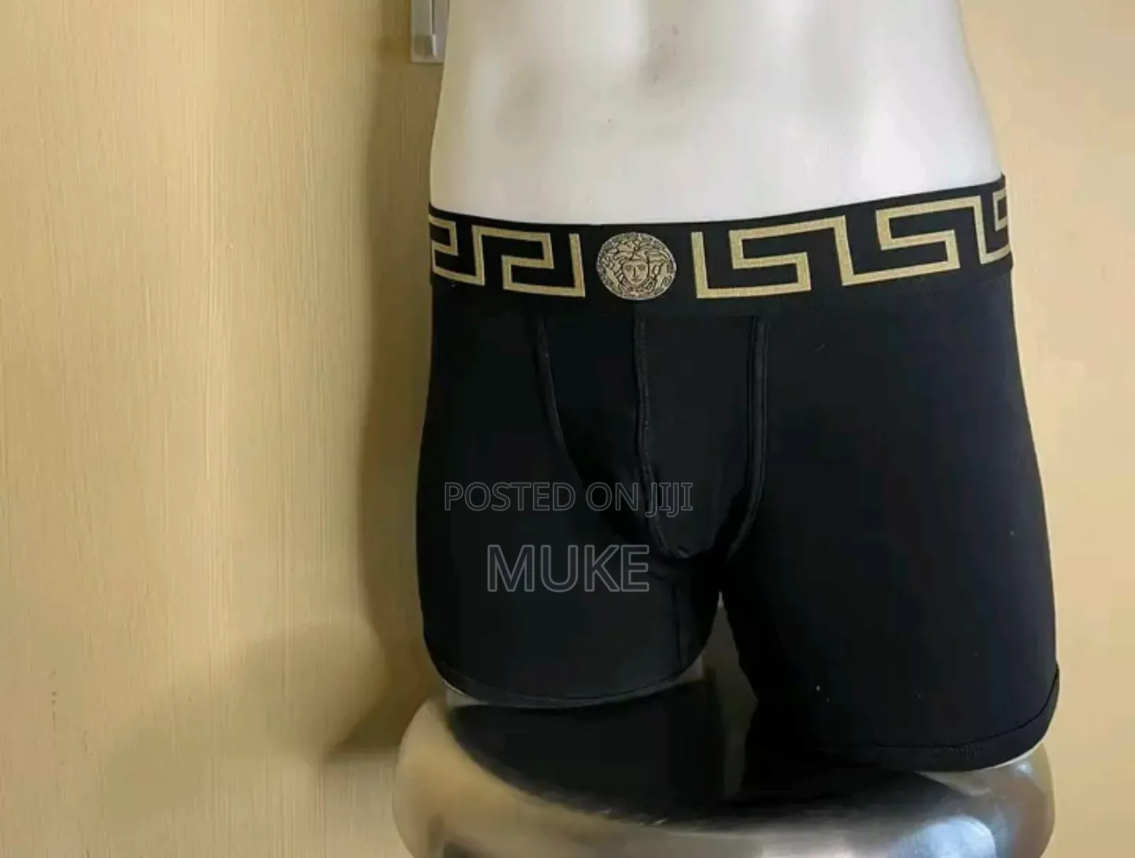 Brand: Versace