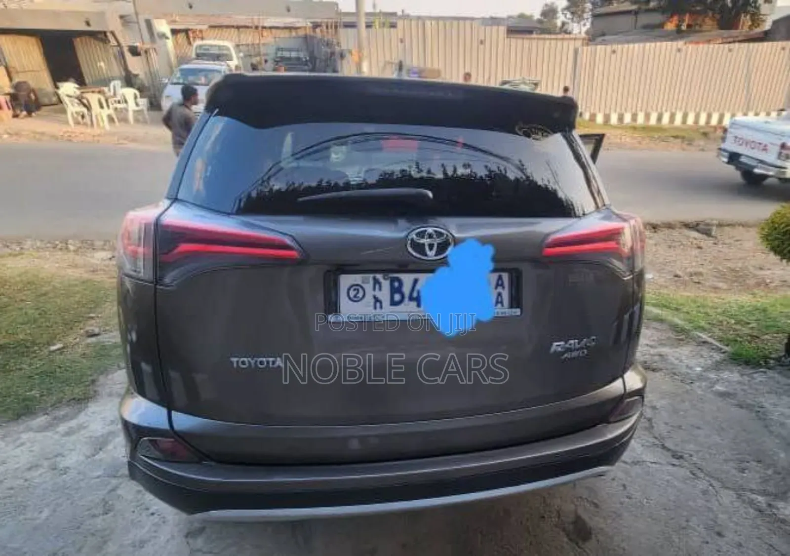 Toyota RAV4 2016 Brown
