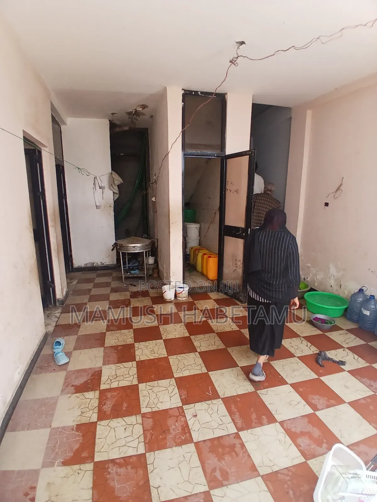 Furnished 6bdrm House in አዲስ አበባ, Nifas Silk-Lafto for sale