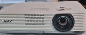 3new Arrival 
Sony VPL-Dx221 Projector 
1 Piece Remains 
Resoluti