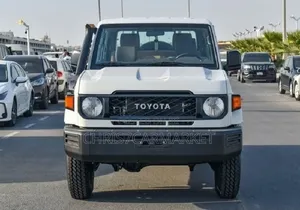 New Toyota Mark II 2022 White
