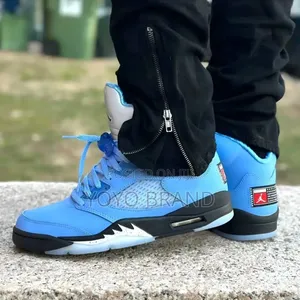 Air Jodan Unversty Blue