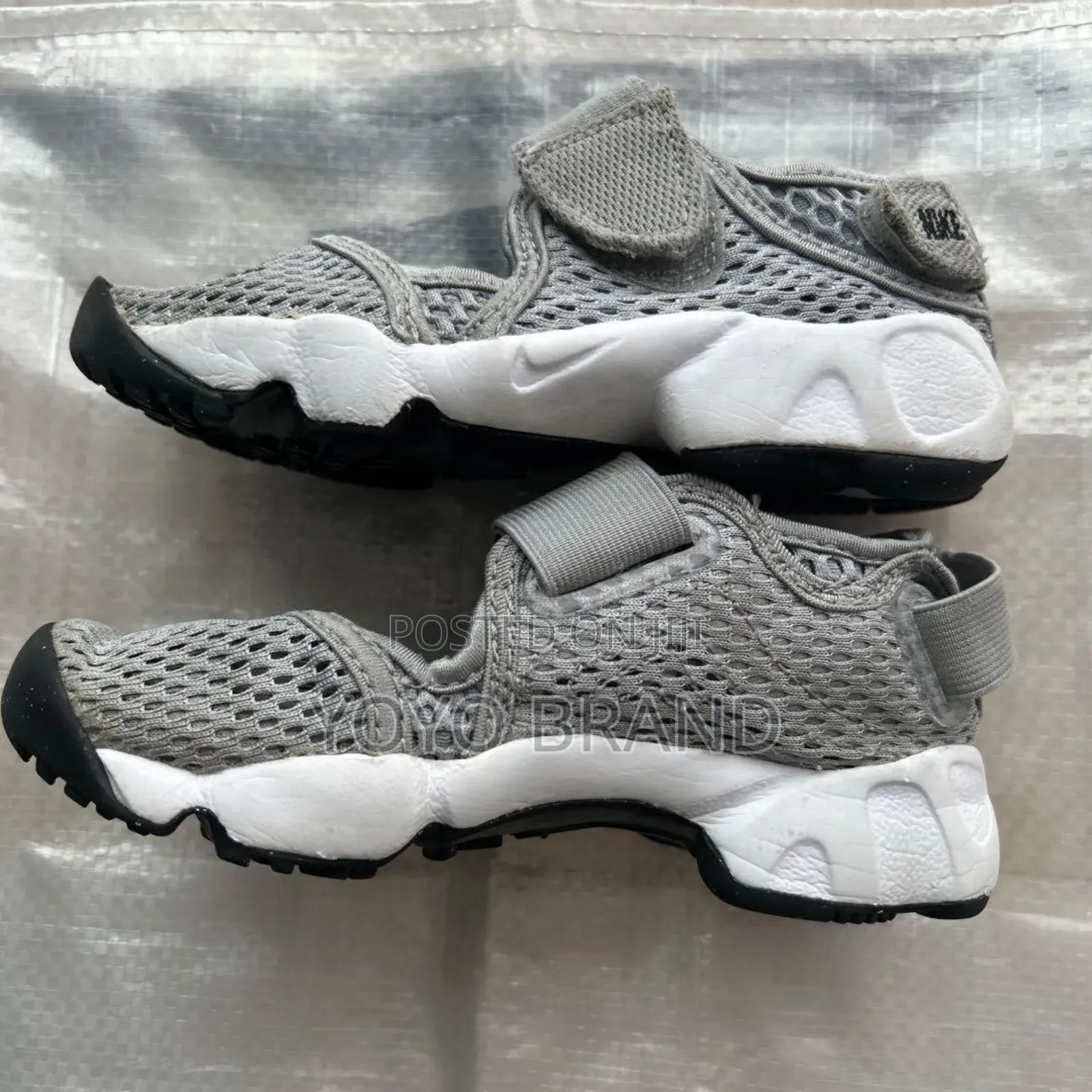 Nike Air Rit Grey