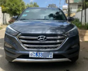Hyundai Tucson 2016 Gray