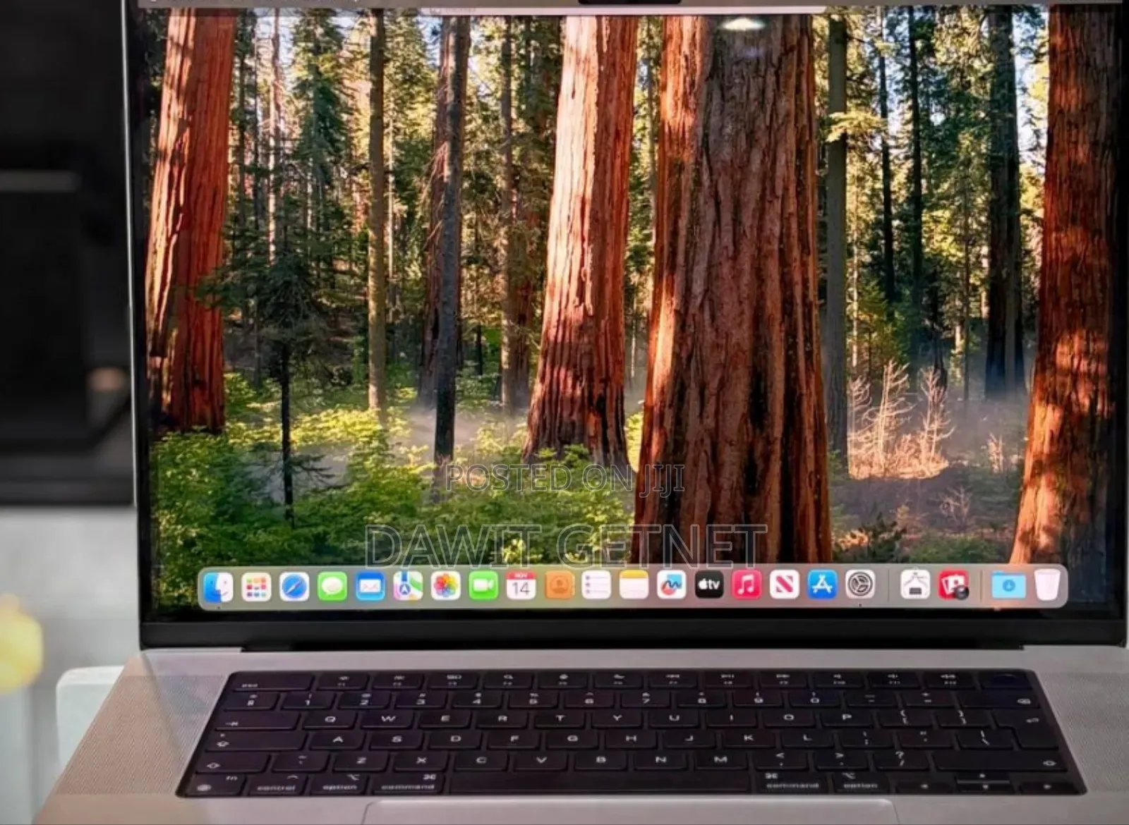 New Apple MacBook Pro 2024 M4 Max 14-Inch 24GB Apple M4 Pro SSD 512GB