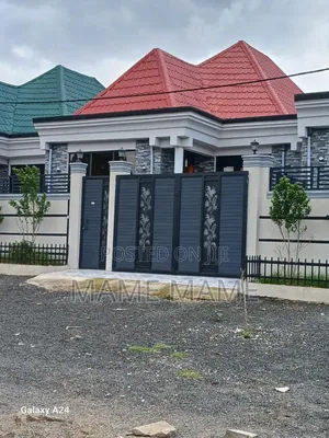 5bdrm Villa in Addis Abeba, Bole for sale