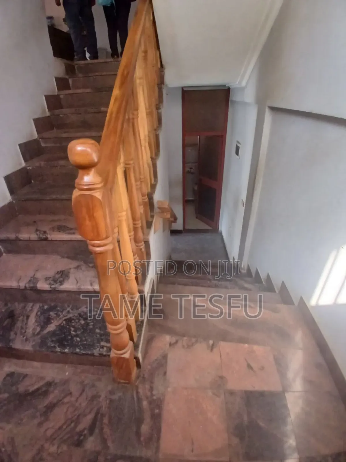 Furnished 6bdrm House in ኃይሌ ጋርመንት, Nifas Silk-Lafto for sale