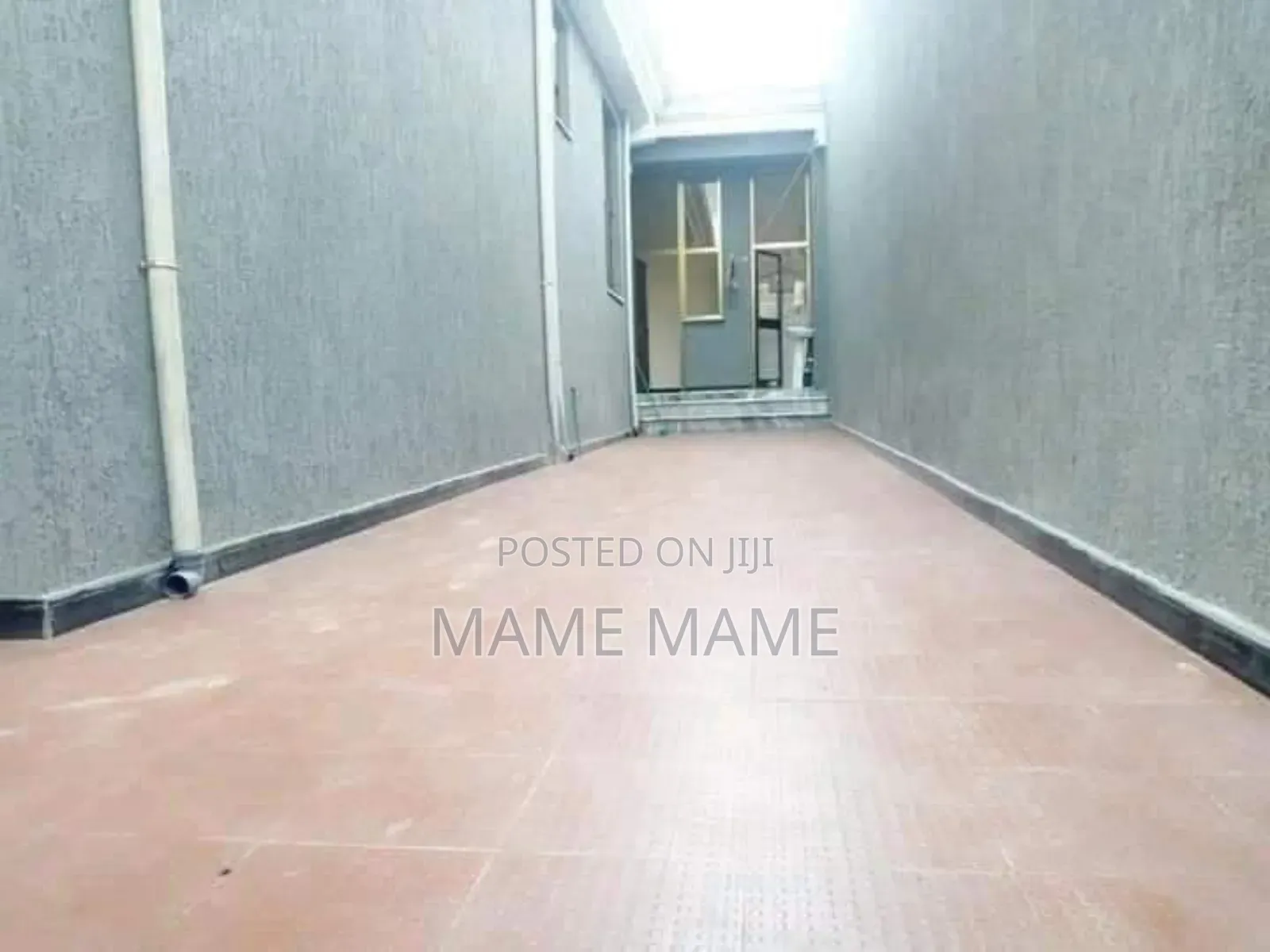 5bdrm Villa in Addis Abeba, Bole for sale