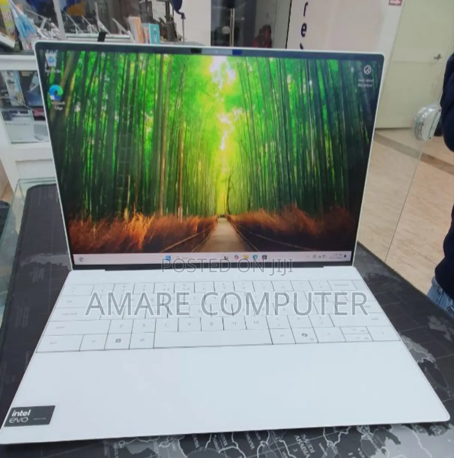 New Laptop Dell XPS 13 16GB Intel Core Ultra 7 SSD 512GB