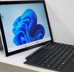 New Laptop Microsoft Surface Pro 7+ 16GB Intel Core I5 SSD 256GB