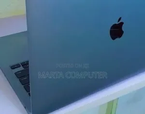 New Laptop Apple MacBook Air 2020 M1 8GB Intel Core I7 SSD 256GB