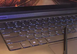 New Laptop Lenovo Yoga 7i 16GB Intel Core I7 SSD 512GB