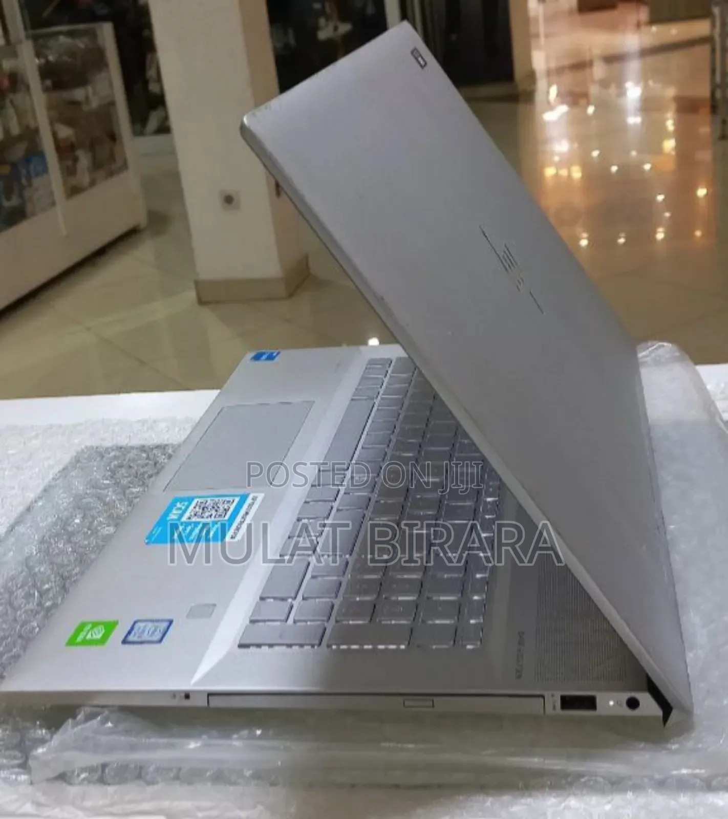 New Laptop HP Envy X360 16GB Intel Core I7 SSD 512GB