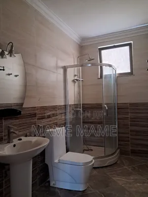 5bdrm Villa in Addis Abeba, Bole for sale
