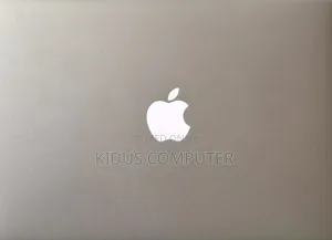 New Laptop Apple MacBook 2014 8GB Intel Core I7 SSD 256GB