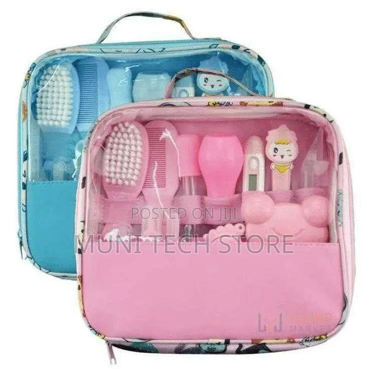 13 in 1 Portable Health Care Kit (የራሱ ቦርሳ ያለዉ)