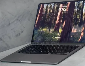 New Laptop Apple MacBook Air 2022 M2 8GB Intel Core I5 SSD 512GB
