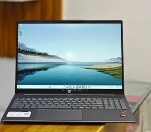 New Laptop HP Pavilion 15 8GB AMD Ryzen 5 SSD 512GB