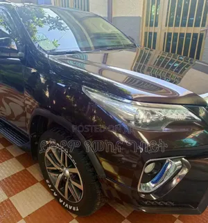 Toyota Fortuner 2.4 D AWD 2018 Burgundy