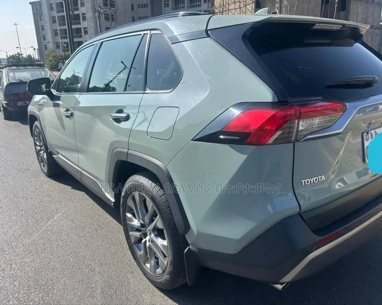 Toyota RAV4 Hybrid 2024 Green