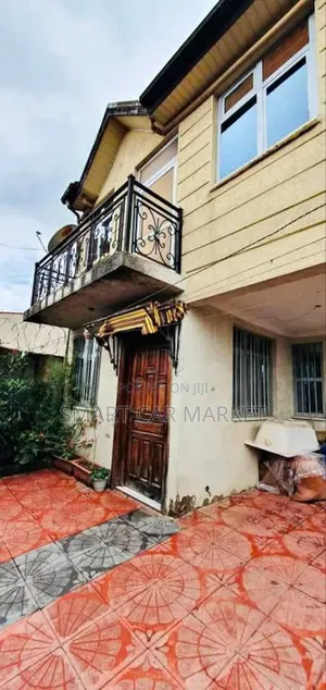 Furnished 3bdrm Villa in Saris, Bole for sale