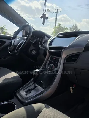 Hyundai Elantra 2013 Black