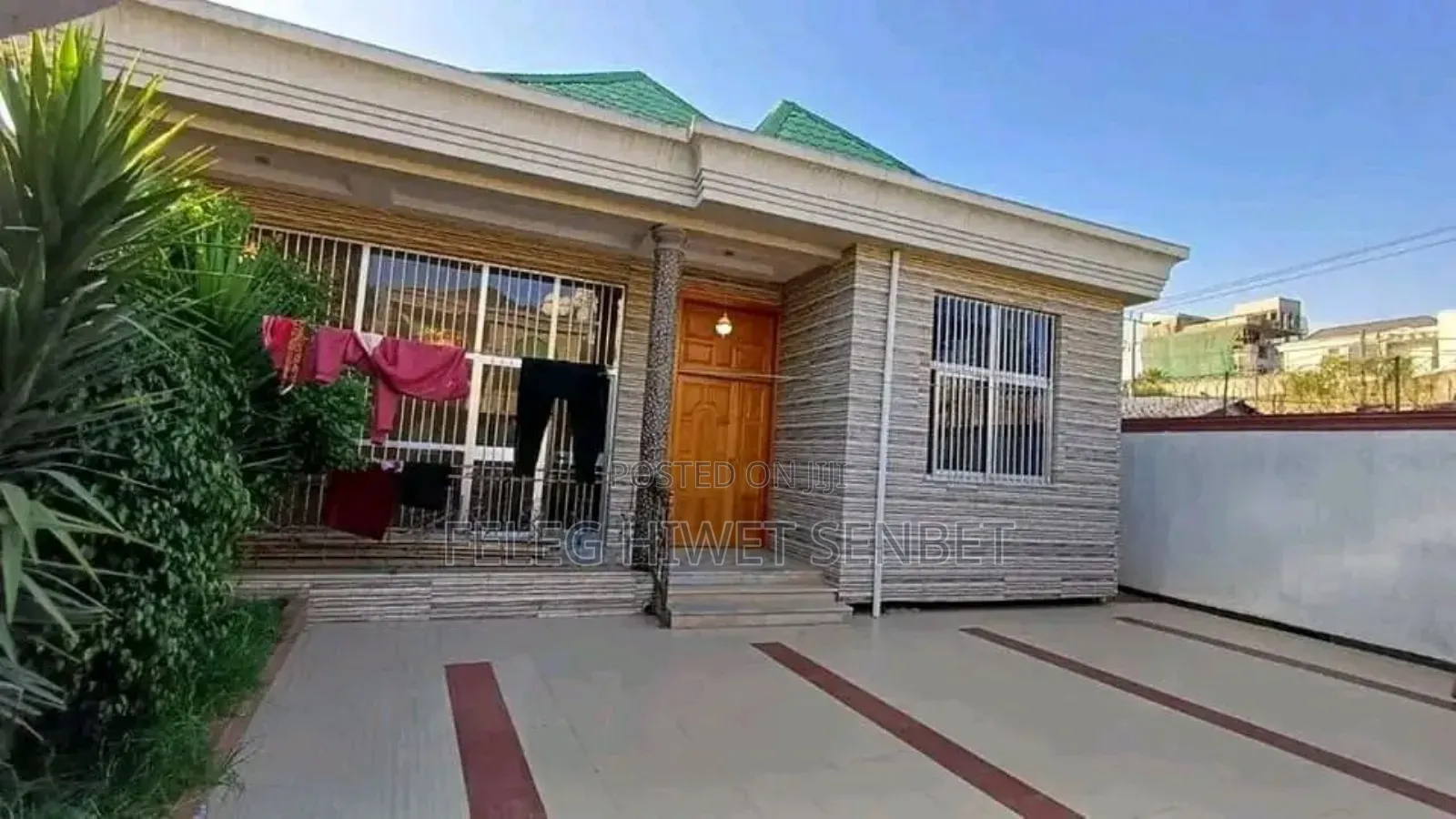 Furnished 5bdrm Villa in አአ, Bole for sale