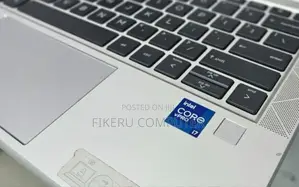 New Laptop HP EliteBook 830 G8 16GB Intel Core I7 SSD 512GB