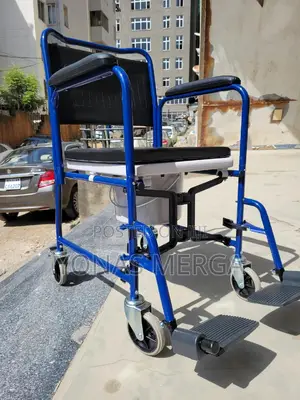 Detachable Commode Bucket韞0toilet Chair//Secure Comfortable:Lockable
